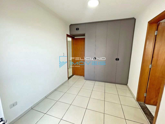 Imagem Apartamento com 3 Quartos à Venda, 130 m² em Aviação - Praia Grande Imagem Apartamento com 3 Quartos à Venda, 130 m² em Aviação - Praia Grande