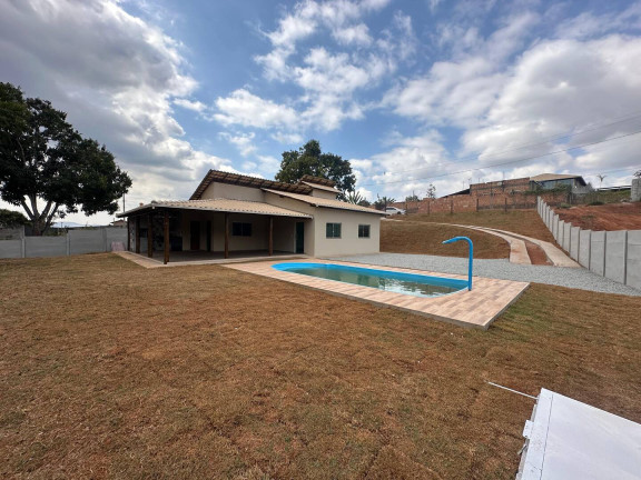 Chácara com 3 Quartos à Venda, 1 m² em Parque Do Lago - Itatiaiuçu