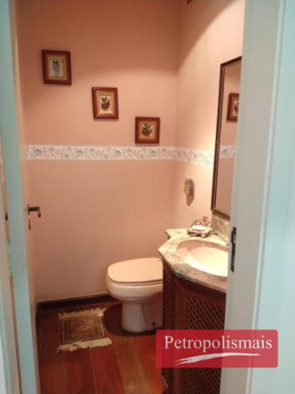 Imagem Apartamento com 3 Quartos à Venda, 118 m² em Valparaíso - Petrópolis