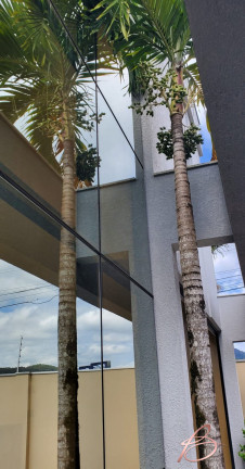 Imagem Casa com 4 Quartos à Venda, 250 m² em Barra - Balneário Camboriú Imagem Casa com 4 Quartos à Venda, 250 m² em Barra - Balneário Camboriú