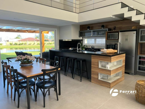 Casa de Condomínio com 5 Quartos à Venda, 270 m² em Centro - Xangri-lá