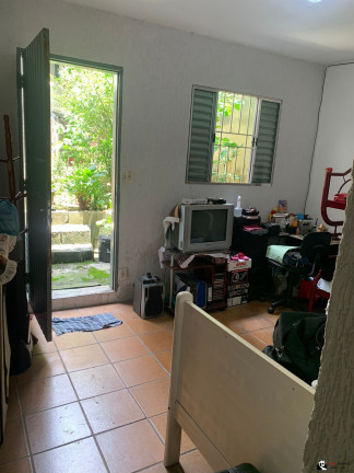 Imagem Sobrado com 2 Quartos à Venda, 206 m² em Vila São Carlos - Guarulhos