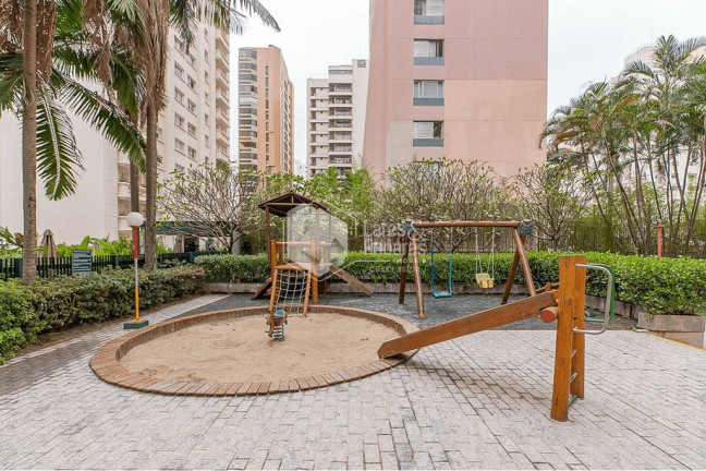 Imagem Apartamento com 4 Quartos à Venda, 146 m² em Moema - São Paulo Imagem Apartamento com 4 Quartos à Venda, 146 m² em Moema - São Paulo