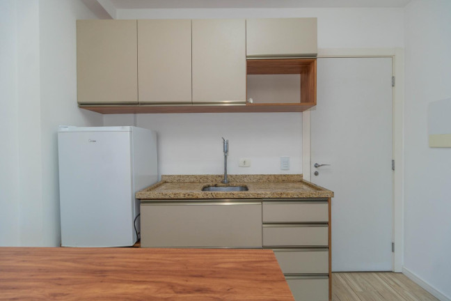 Imagem Apartamento com 1 Quarto para Alugar, 26 m² em Juvevê - Curitiba