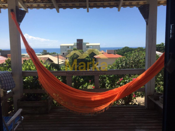 Imagem Casa com 2 Quartos à Venda, 220 m² em Santinho - Florianópolis