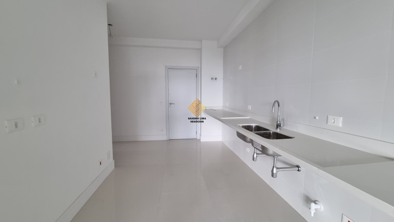 Imagem Apartamento com 4 Quartos à Venda, 211 m² em Real Parque - São Paulo