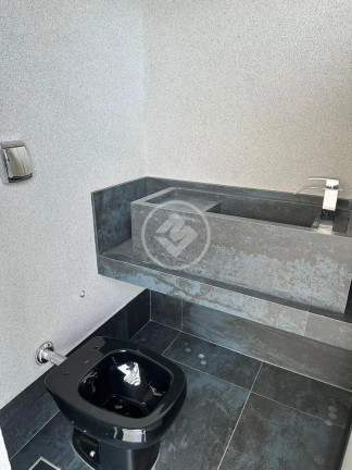 Imagem Casa com 4 Quartos à Venda, 226 m² em Condomínio Do Lago - Goiânia Imagem Casa com 4 Quartos à Venda, 226 m² em Condomínio Do Lago - Goiânia