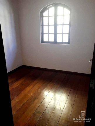 Imagem Casa com 2 Quartos à Venda, 80 m² em Parque São Luiz - Teresópolis Imagem Casa com 2 Quartos à Venda, 80 m² em Parque São Luiz - Teresópolis