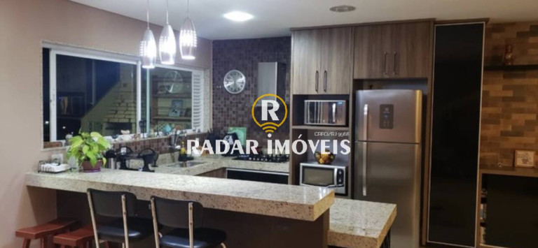 Imagem Apartamento com 4 Quartos à Venda, 280 m² em Braga - Cabo Frio