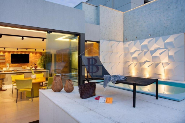 Imagem Cobertura com 3 Quartos à Venda, 2 m² em Charitas - Niterói Imagem Cobertura com 3 Quartos à Venda, 2 m² em Charitas - Niterói