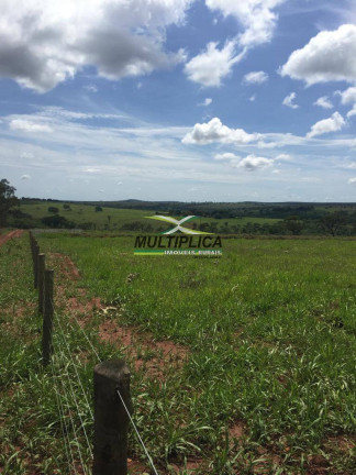 Imagem Chácara à Venda, 2 m² em Centro - Prata Imagem Chácara à Venda, 2 m² em Centro - Prata