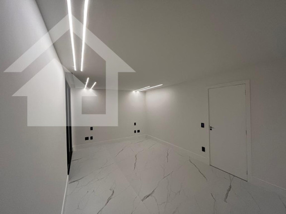 Imagem Casa com 5 Quartos à Venda, 500 m² em Recreio Dos Bandeirantes - Rio De Janeiro Imagem Casa com 5 Quartos à Venda, 500 m² em Recreio Dos Bandeirantes - Rio De Janeiro
