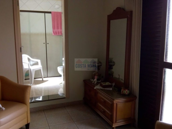Imagem Casa com 4 Quartos à Venda, 300 m² em Bosque Da Saúde - São Paulo Imagem Casa com 4 Quartos à Venda, 300 m² em Bosque Da Saúde - São Paulo