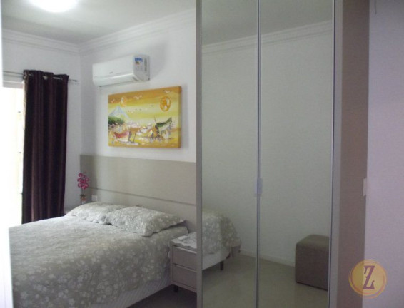 Imagem Apartamento com 2 Quartos para Temporada, 74 m² em Bombas - Bombinhas Imagem Apartamento com 2 Quartos para Temporada, 74 m² em Bombas - Bombinhas