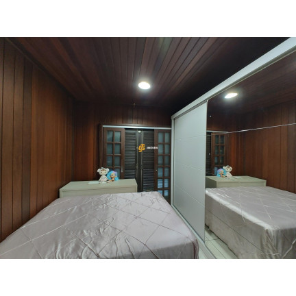 Imagem Casa com 3 Quartos à Venda, em Centro - Camboriú Imagem Casa com 3 Quartos à Venda, em Centro - Camboriú