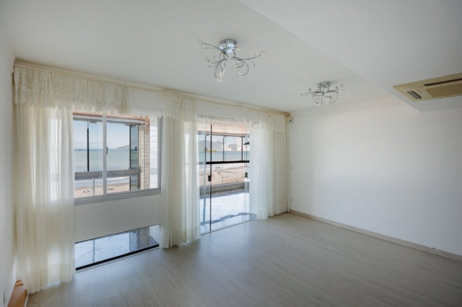 Imagem Apartamento com 3 Quartos para Alugar, 100 m² em Centro - Balneário Camboriú Imagem Apartamento com 3 Quartos para Alugar, 100 m² em Centro - Balneário Camboriú