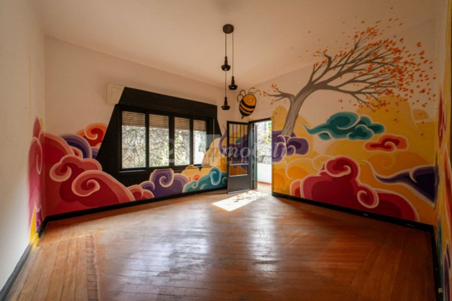 Imagem Casa com 5 Quartos à Venda, 400 m² em Pacaembu - São Paulo Imagem Casa com 5 Quartos à Venda, 400 m² em Pacaembu - São Paulo