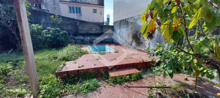 Imagem Casa com 2 Quartos à Venda, 84 m² em Sepetiba - Rio De Janeiro
