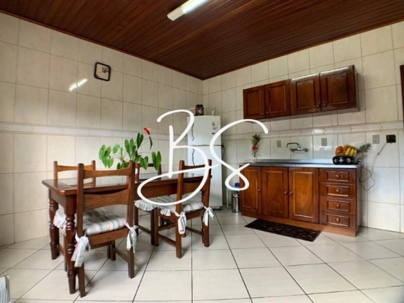 Imagem Casa com 4 Quartos à Venda,  em Dutra - Gramado