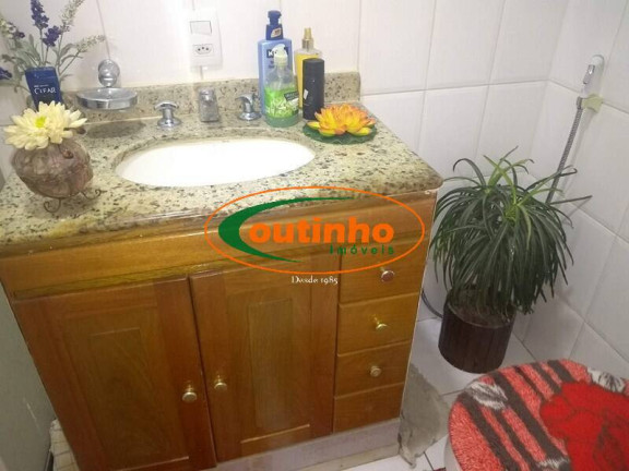 Imagem Apartamento com 3 Quartos à Venda, 95 m² em Tijuca - Rio De Janeiro Imagem Apartamento com 3 Quartos à Venda, 95 m² em Tijuca - Rio De Janeiro