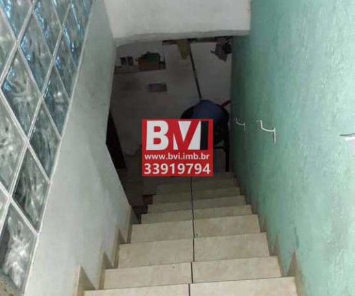 Imagem Casa com 2 Quartos à Venda, 32 m² em Colégio - Rio De Janeiro Imagem Casa com 2 Quartos à Venda, 32 m² em Colégio - Rio De Janeiro