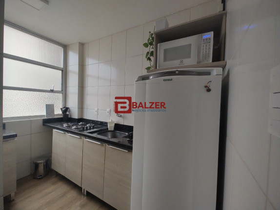 Imagem Apartamento com 2 Quartos à Venda, 66 m² em Centro - Florianópolis Imagem Apartamento com 2 Quartos à Venda, 66 m² em Centro - Florianópolis