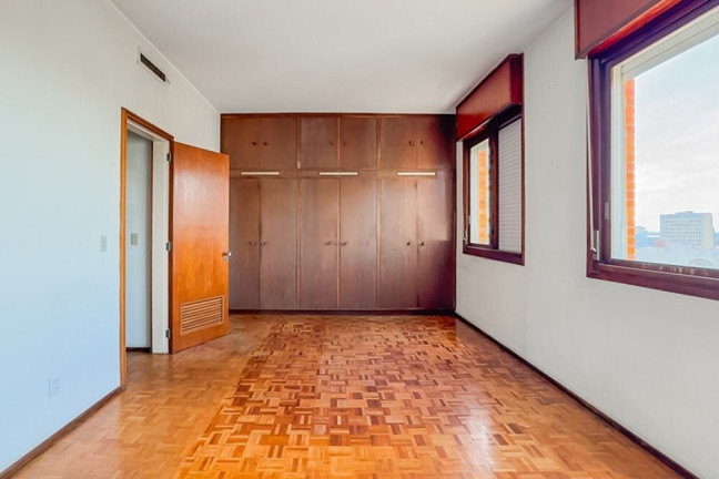 Imagem Apartamento com 3 Quartos à Venda, 217 m² em Independência - Porto Alegre