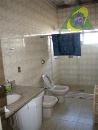 Casa com 3 Quartos à Venda, 380 m² em Vila Nogueira - Campinas