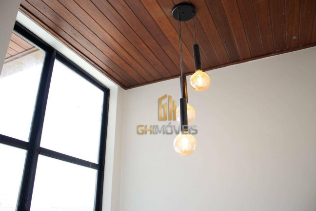 Imagem Sobrado com 5 Quartos à Venda, 508 m² em Res Copacabana - Abadia De Goiás