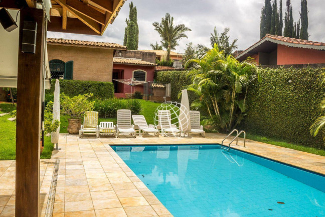 Casa com 5 Quartos à Venda, 450 m² em Vila Petrópolis - Atibaia