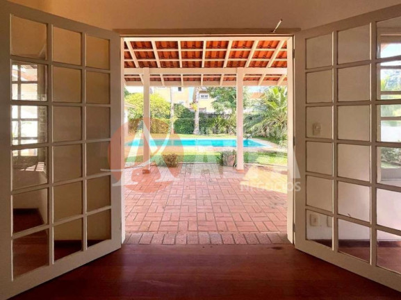 Imagem Casa com 4 Quartos à Venda, 440 m² em Granja Viana - Cotia