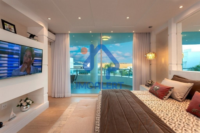 Imagem Casa com 1 Quarto à Venda, 200 m² em Coqueiros - Florianópolis Imagem Casa com 1 Quarto à Venda, 200 m² em Coqueiros - Florianópolis