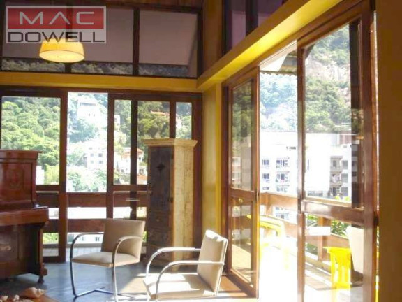 Imagem Casa com 4 Quartos à Venda, 350 m² em Laranjeiras / Rio De Janeiro / Rj - Rio De Janeiro Imagem Casa com 4 Quartos à Venda, 350 m² em Laranjeiras / Rio De Janeiro / Rj - Rio De Janeiro