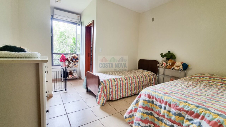 Imagem Casa com 5 Quartos à Venda, 480 m² em Residencial Aldeia Do Vale - Goiânia Imagem Casa com 5 Quartos à Venda, 480 m² em Residencial Aldeia Do Vale - Goiânia