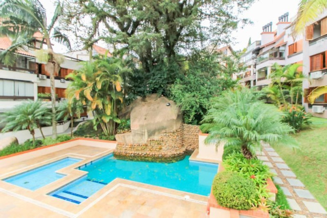 Imagem Imóvel com 4 Quartos à Venda, 135 m² em Ipanema - Porto Alegre Imagem Imóvel com 4 Quartos à Venda, 135 m² em Ipanema - Porto Alegre