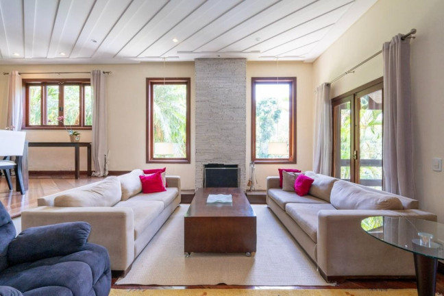 Imagem Casa com 3 Quartos à Venda, 376 m² em Transurb - Itapevi Imagem Casa com 3 Quartos à Venda, 376 m² em Transurb - Itapevi
