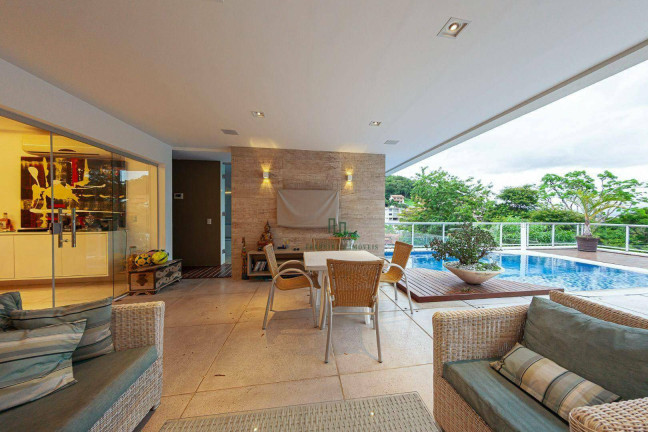Imagem Casa com 5 Quartos à Venda, 650 m² em Itaipu - Niterói