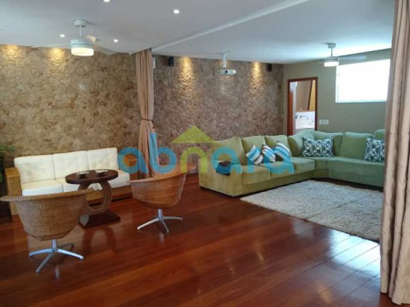 Imagem Cobertura com 4 Quartos à Venda, 400 m² em Copacabana - Rio De Janeiro Imagem Cobertura com 4 Quartos à Venda, 400 m² em Copacabana - Rio De Janeiro