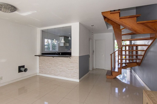 Imagem Casa com 3 Quartos à Venda, 141 m² em Lomba Do Pinheiro - Porto Alegre