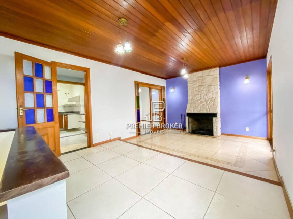 Imagem Casa com 3 Quartos à Venda, 127 m² em Iucas - Teresópolis Imagem Casa com 3 Quartos à Venda, 127 m² em Iucas - Teresópolis