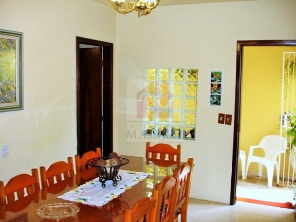 Imagem Casa com 4 Quartos à Venda, 224 m² em Santa Maria Goretti - Porto Alegre Imagem Casa com 4 Quartos à Venda, 224 m² em Santa Maria Goretti - Porto Alegre