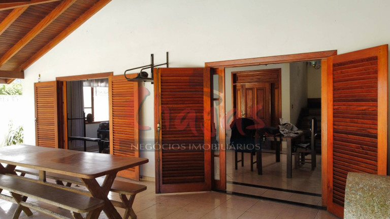 Imagem Sobrado com 4 Quartos à Venda, 308 m² em Capricórnio Ii - Caraguatatuba Imagem Sobrado com 4 Quartos à Venda, 308 m² em Capricórnio Ii - Caraguatatuba