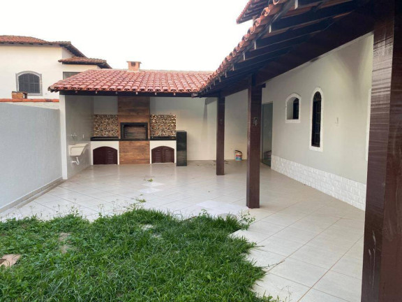 Imagem Casa com 3 Quartos para Alugar, 500 m² em Pontinha - Araruama