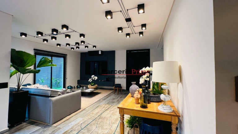 Imagem Casa com 4 Quartos à Venda, 330 m² em Riviera Módulo 19 - Bertioga Imagem Casa com 4 Quartos à Venda, 330 m² em Riviera Módulo 19 - Bertioga