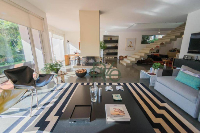 Imagem Casa com 3 Quartos à Venda, 698 m² em Chácara Refúgio - Cotia Imagem Casa com 3 Quartos à Venda, 698 m² em Chácara Refúgio - Cotia