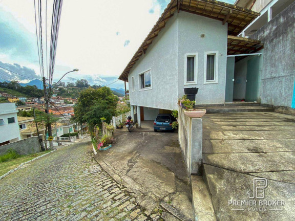 Imagem Casa com 2 Quartos à Venda, 106 m² em Tijuca - Teresópolis