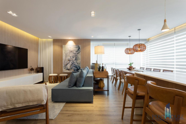 Imagem Apartamento com 3 Quartos à Venda, 130 m² em Centro - Balneário Camboriú