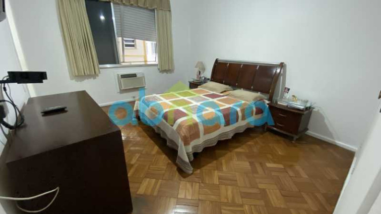 Imagem Apartamento com 3 Quartos à Venda, 206 m² em Copacabana - Rio De Janeiro Imagem Apartamento com 3 Quartos à Venda, 206 m² em Copacabana - Rio De Janeiro