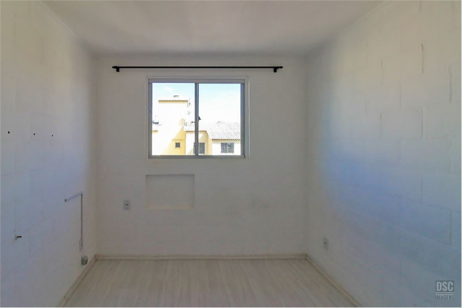 Imagem Imóvel com 2 Quartos à Venda,  em Vila Nova - Porto Alegre