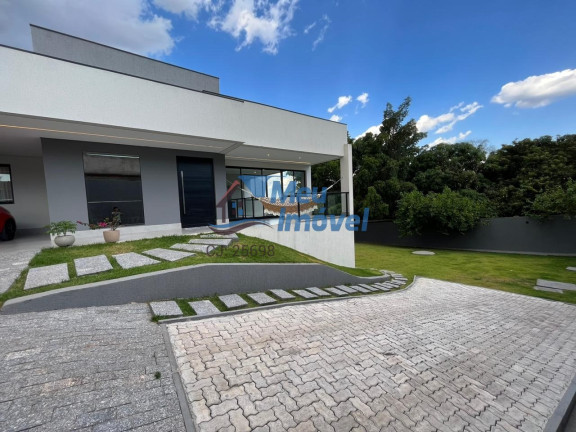 Imagem Casa com 3 Quartos à Venda, 450 m² em Setor Habitacional Arniqueira (águas Claras) - Brasília Imagem Casa com 3 Quartos à Venda, 450 m² em Setor Habitacional Arniqueira (águas Claras) - Brasília